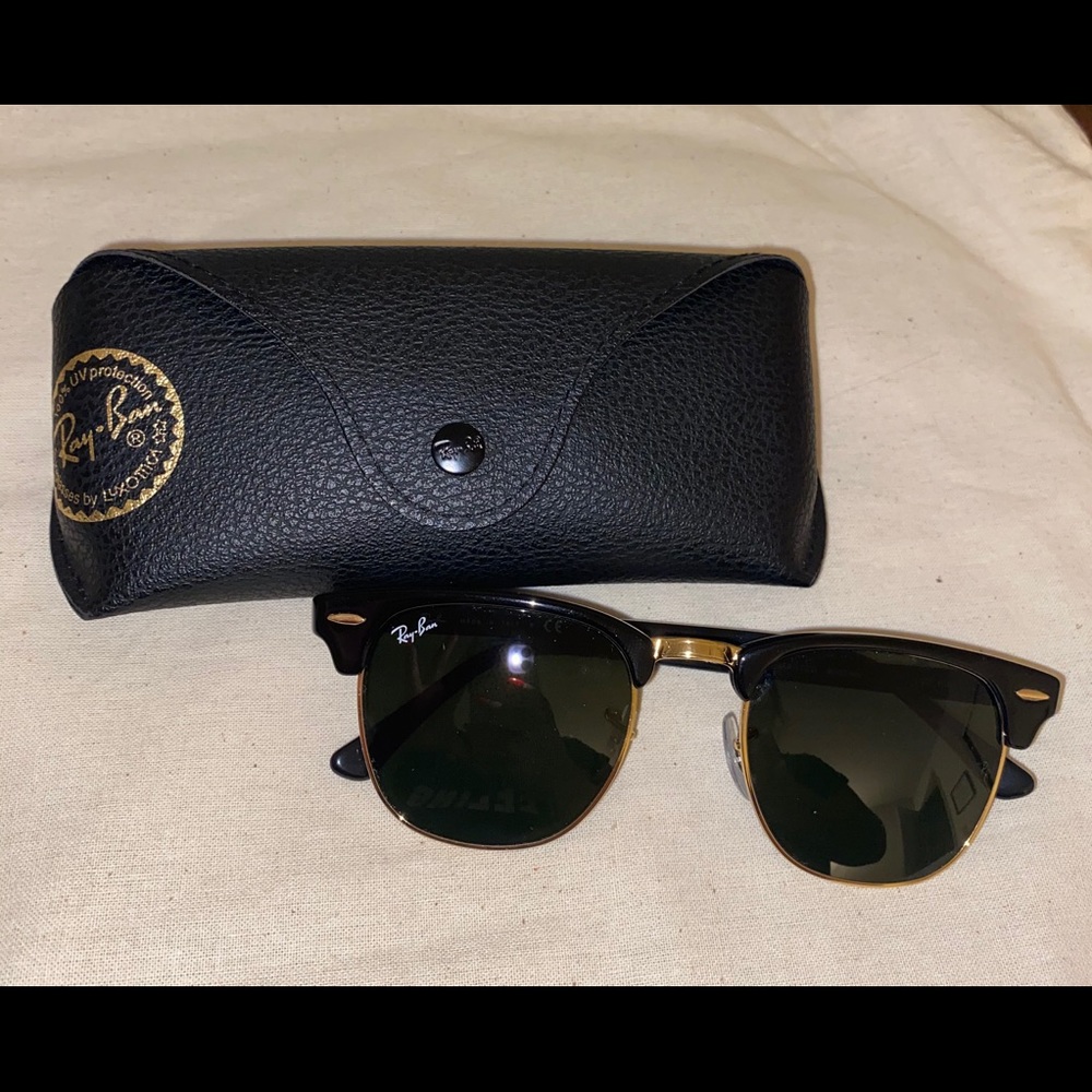 RAY BANS- CLUBMASTER CLASSIC
